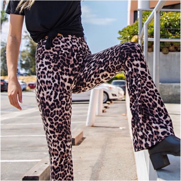 1 LEFT! Butter Soft Leopard Print Flared Bottom Soft Casual Fall Pants - Picture 2 of 5